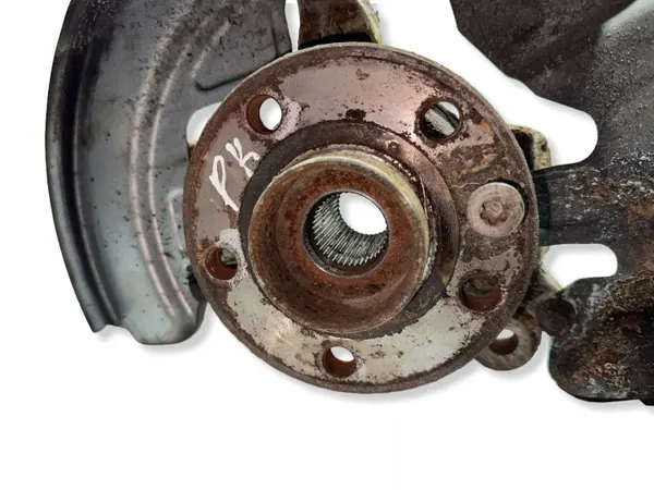 Volvo XC70 2008 Framhjulsnav OEM 8250537 image 10