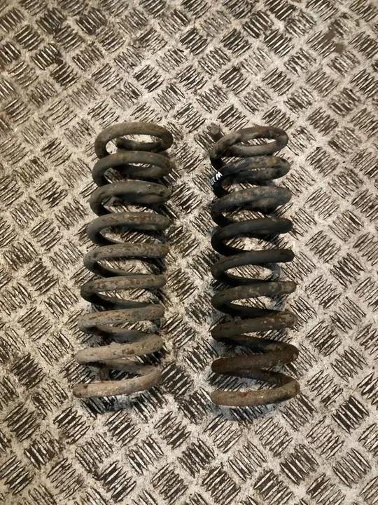 Mercedes-Benz E W211 Komplettset med Fjädrar och Dämpare image 2