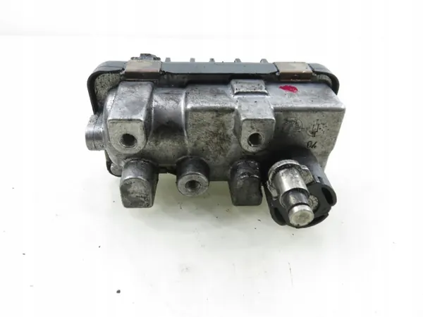 Actuateur Turbo OEM 6NW008412 pour Mercedes W220 S400 image 5