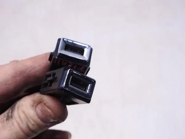 Fiação de Tomada USB Citroen C4 Grand Picasso II image 3