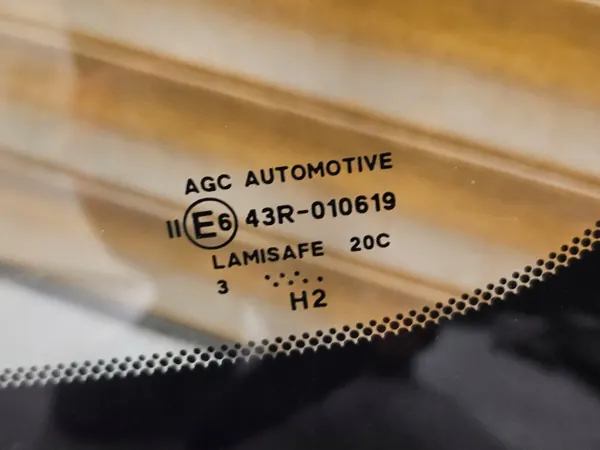 Toyota OE 43R-010619 AX2VK Frontscheibe image 3