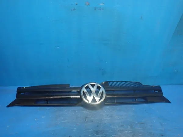 Volkswagen OE grill cover 5K0853651 image 2