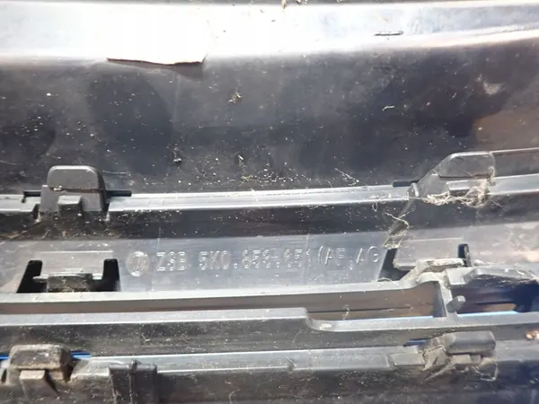 Volkswagen OE grill cover 5K0853651 image 5