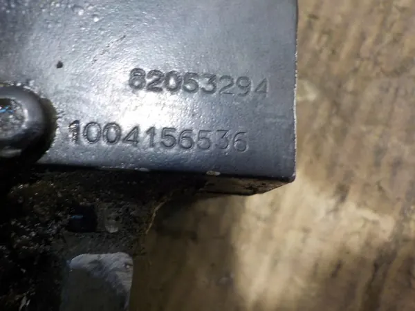 Volvo FH4 cabineliftpomp OEM 82053294 - Gebruikt image 6