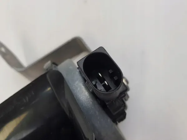 BMW OEM 7442770 Lågtonstuta - Begagnad image 3