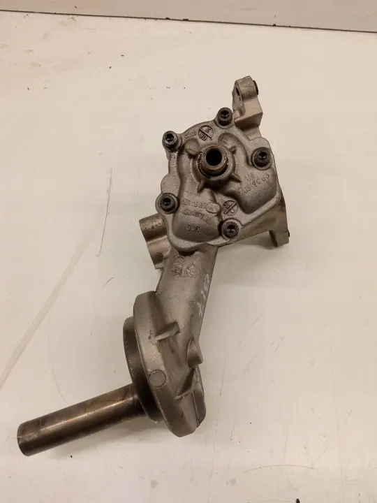 Pompe à huile OEM 059115105 pour VW Touareg 3.0 TDI image 4