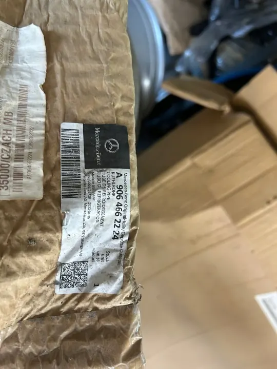 Öljynjäähdytysputki OEM A9064662224 Mercedes Sprinter 906 image 4