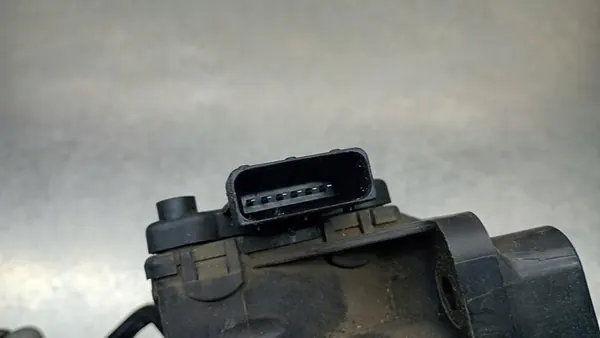 Gaspotentiometer Opel Astra H GTC 1.9 CDTI OEM 9158010 image 6