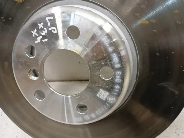 Bromsskiva fram vänster OEM 6860911 för BMW X3 G01 image 3