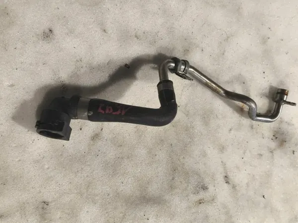 BMW G30 G11 Turbo-oljerör OEM 8650087 - Begagnad image 2