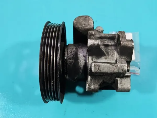 Bomba de dirección asistida Audi A4 B5 1.9 TDI OEM IMPRK1591674 image 3