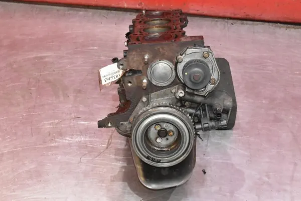 Motorblock Nedre Del OEM 55211741 Lancia Musa 1.4 8V image 6