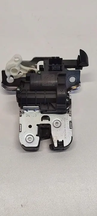 SEAT TARRACO VW TIGUAN II Baklucka Lås 5NA827505 image 3