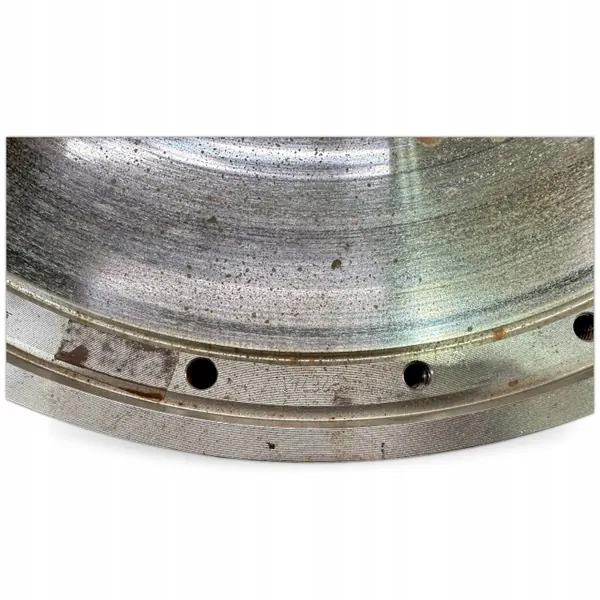 Volant moteur DAF OEM 1626241 - État utilisé image 3
