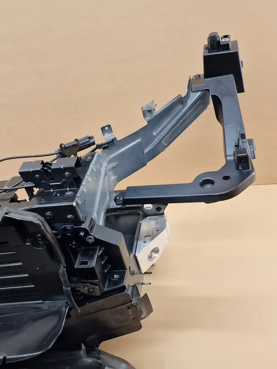 Ventilador de Radiador Frontal Volvo XC40 2.0 Mild Hybrid image 7