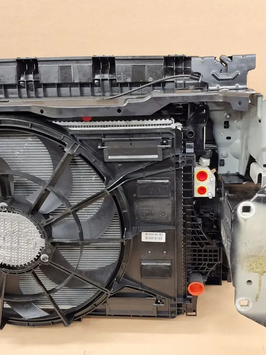 Ventilador de Radiador Frontal Volvo XC40 2.0 Mild Hybrid image 9