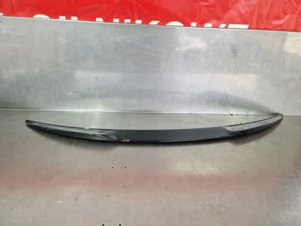 Alfa Romeo Giulia Spoiler OEM 50903622 - Baklucka image 2