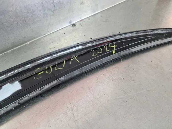 Alfa Romeo Giulia Spoiler OEM 50903622 - Baklucka image 7