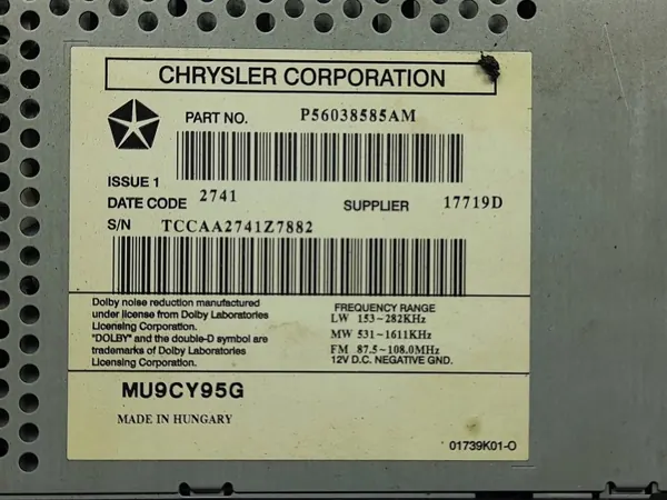Radio d'origine OEM P56038585AM CD Cassette Chrysler image 4