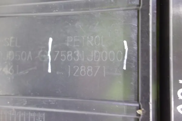 Skyddsplatta Nissan Qashqai I J10 06-10 2.0 B image 4