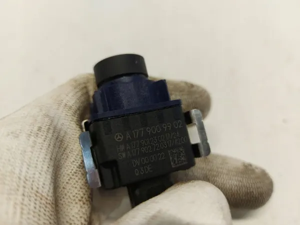 Mercedes EQC 400 Voorruitcamera OEM A1779009902 image 3