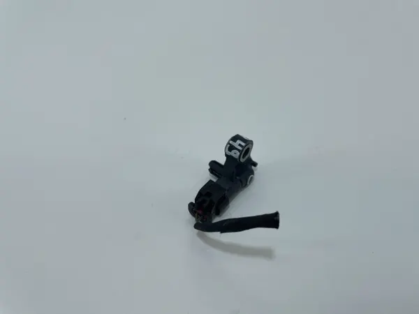 Conector sensor de impacto OEM 31476275 Volvo XC90 II image 3