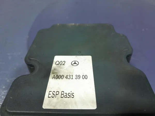 Pompe ABS OEM A0004313900 pour Mercedes GLA W156 image 5