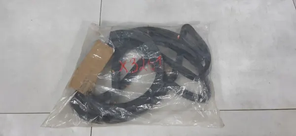 OEM 84641-82000 Rechte Vordertürdichtung Suzuki Swift image 2