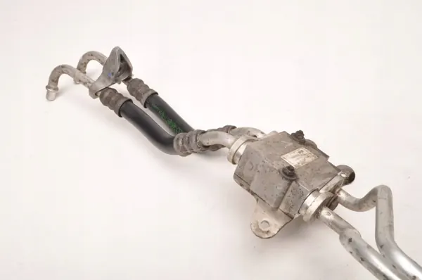 Termostato de aceite BMW 4 M4 F82 F80 3.0 OEM 7592723 image 3