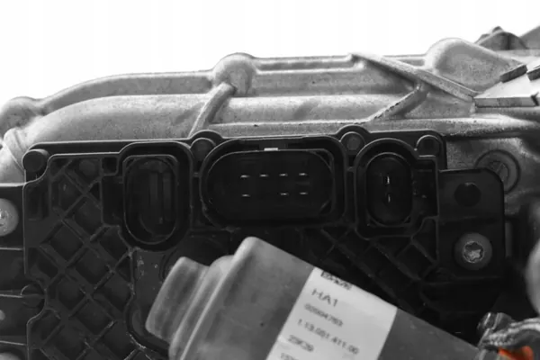 Versnellingsbakreductor OEM M8A27K780AB voor Range Rover Velar image 7