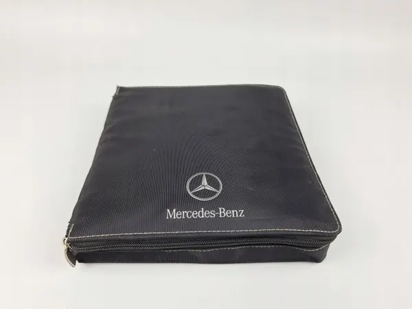 Rejilla de maletero Mercedes-Benz CLS OEM A2188900011 image 3