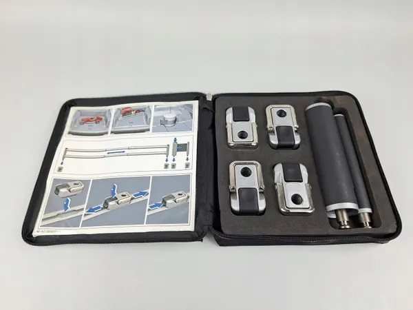 Rejilla de maletero Mercedes-Benz CLS OEM A2188900011 image 7
