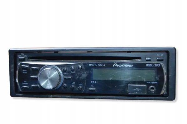 Pioneer DEH-2200UBB CD/DVD/GPS Autoradio-Panel image 2