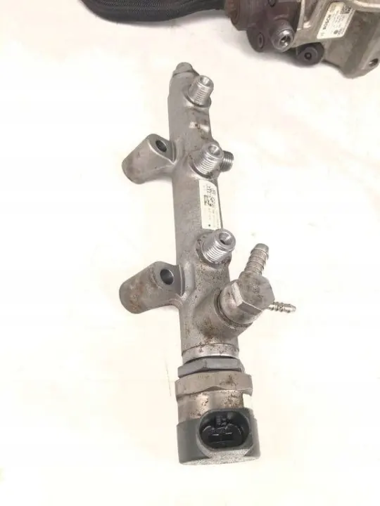 Kit système injection OEM 0445010642 pour Audi A7 image 4