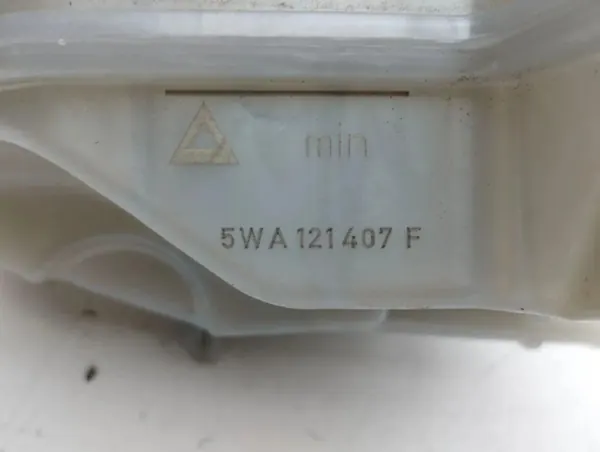 Skoda OE 5WA121407F Jäähdytysnesteen laajennussäiliö image 7