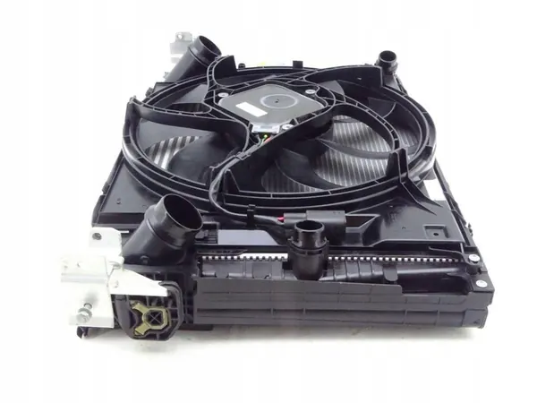 BMW 3 GT F34 325d 2.0 D Kylsats OEM 8507407 image 6