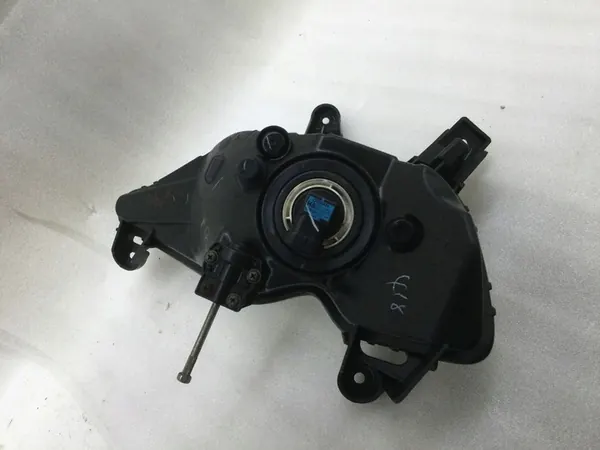 Farol de Neblina Dianteiro Direito Hyundai i20 92202C8000 image 3