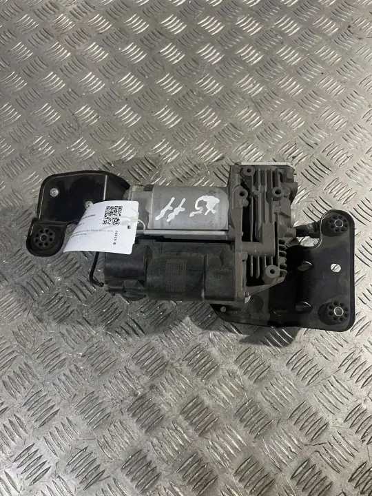 Achter luchtvering compressor OEM 6789938 BMW X5 image 2