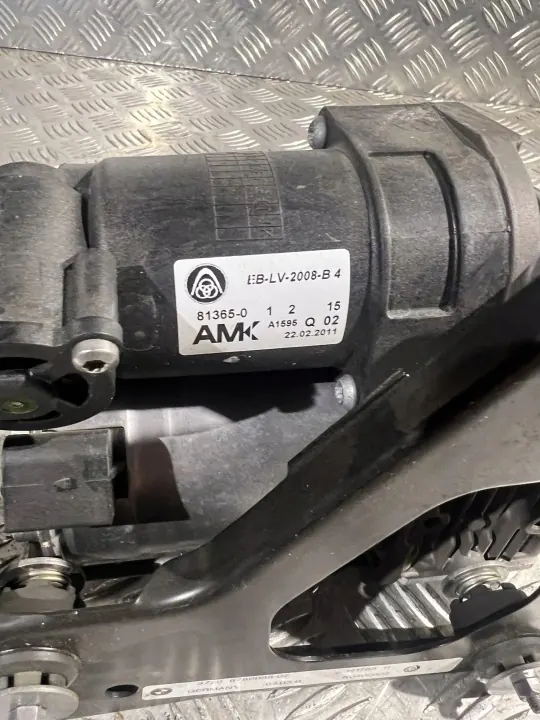 Achter luchtvering compressor OEM 6789938 BMW X5 image 3