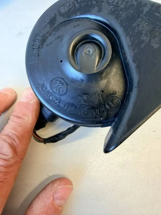 Gebruikte claxon OEM 31349822 voor Volvo S60 II 2.0L Diesel image 5