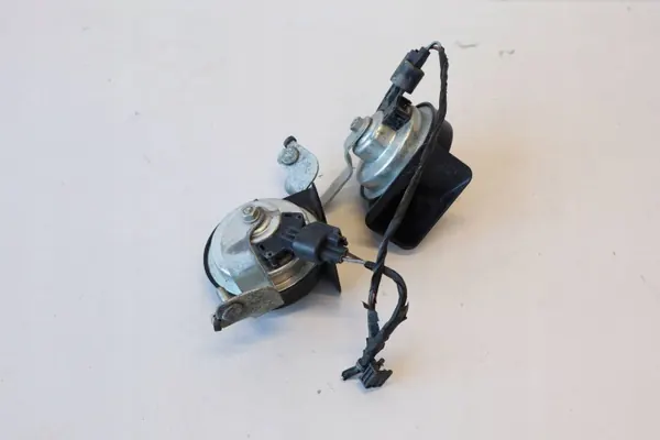 Gebruikte claxon OEM 31349822 voor Volvo S60 II 2.0L Diesel image 6