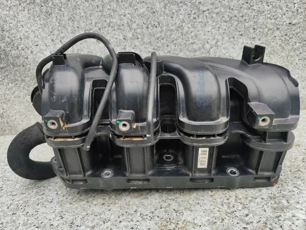 Colector de admisión Kia OEM 283102B630 Pro Ceed 1.6L image 2