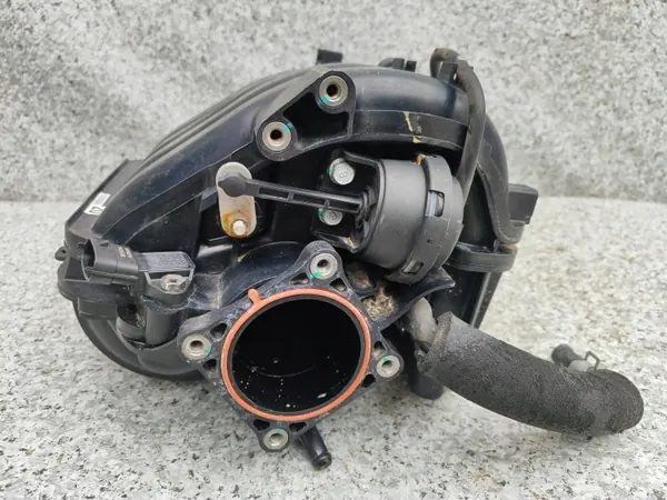 Colector de admisión Kia OEM 283102B630 Pro Ceed 1.6L image 3