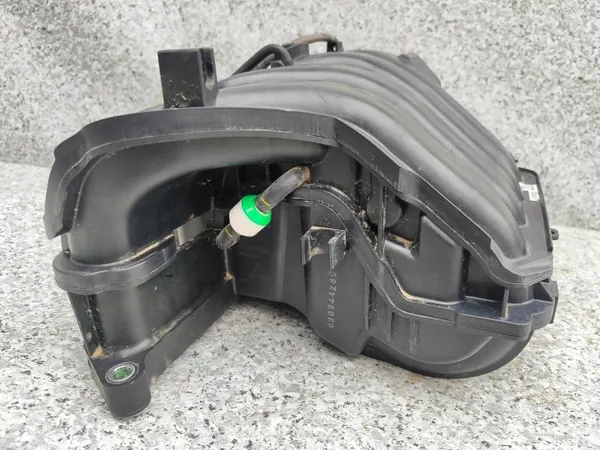 Colector de admisión Kia OEM 283102B630 Pro Ceed 1.6L image 4