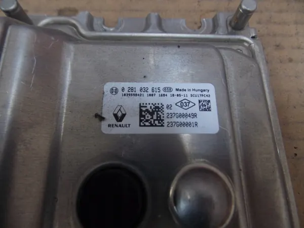 AdBlue-Steuermodul OEM 0281032615 für Renault Trafic 3 image 3