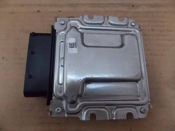 AdBlue-Steuermodul OEM 0281032615 für Renault Trafic 3 image 4