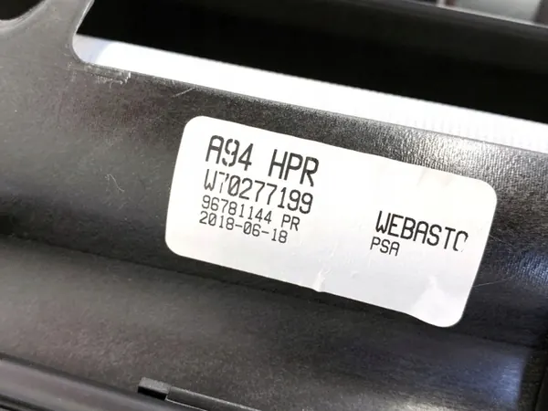 OEM 96781144PR Panoramakatonäyttö Peugeot 2008:lle image 4