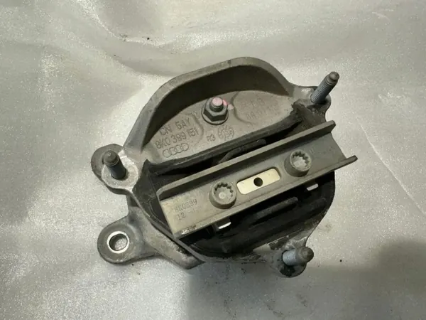 Audi OE 8K0399115S Getriebelager Halterung image 2