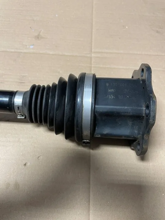 AUDI A4 B9 A5 Framskärmsaxel 8W0407271E image 2