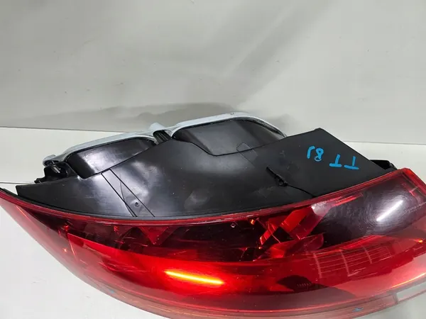 Luz Trasera Izquierda Audi TT 8J 8J0945095C image 9